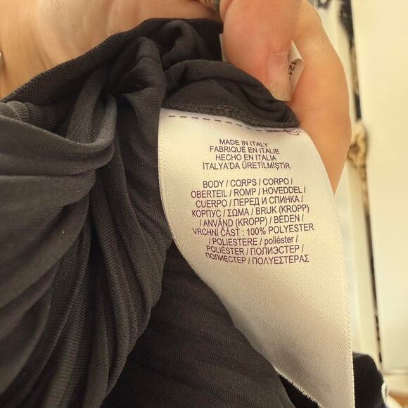 RALPH LAUREN COLLECTION (PURPLE LABEL) GOLD CRINKLE PLEATED MAXI SKIRT - Picture 5 of 5